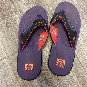 Reef Purple and Black Fanning Flip-Flops